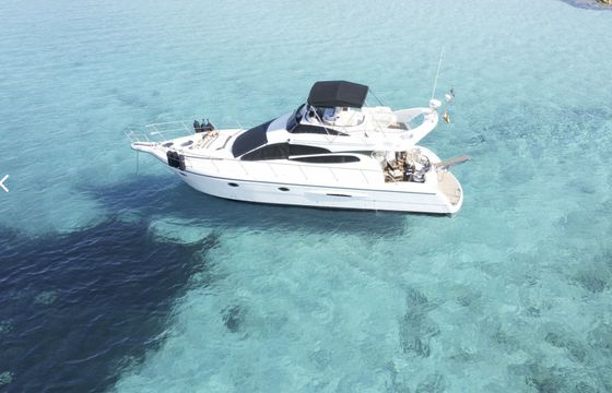 Motorboat LUXURY YACHT Marina IBIZA 850hp