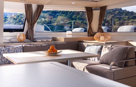 Catamaran Fountaine Pajot ELBA 45 13.45m