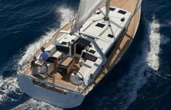 Sailboat Beneteau OCEANIS 48 14.77m