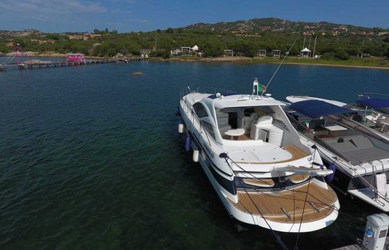 Motorboat Pershing 43 500hp