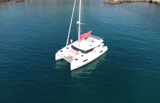Catamaran Fountaine Pajot Astréa 42 12.58m