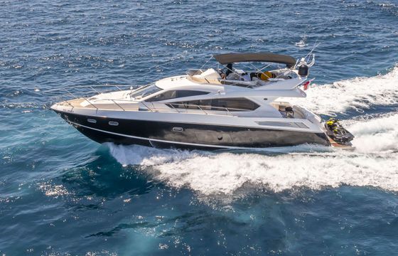 Motor yacht Sunseeker Manhattan 63 2000hp