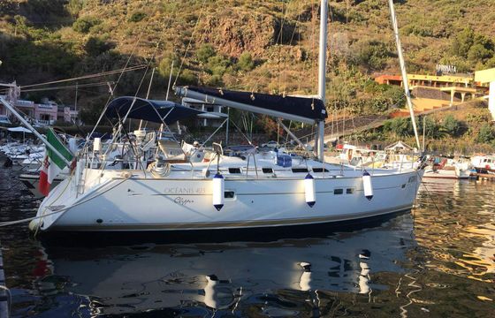 Sailboat BENETEAU 423 - 3 BAGNI 13.9m