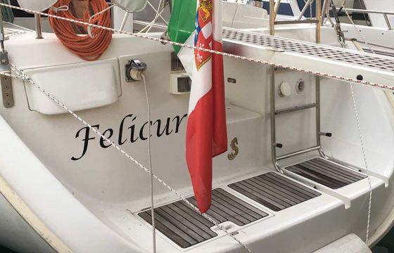 Sailboat BENETEAU 423 - 3 BAGNI 13.9m