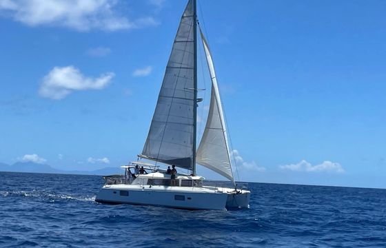 Catamaran Lagoon Lagoon 421 12.61m