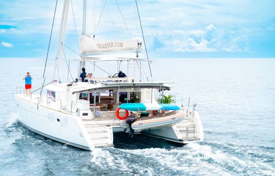Catamaran Lagoon catamarans Lagoon 450F 13.96m