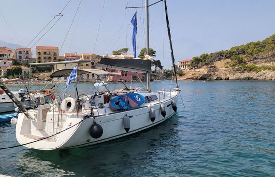 Sailboat Beneteau Oceanis 46 14m