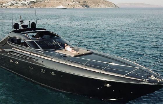 Motor yacht Sunseeker PREDATOR 68 ''007 YACHT'' 2400hp