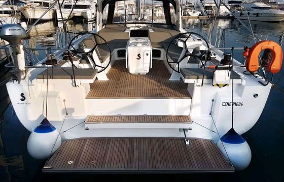 Sailboat Benetaue Oceanis 51.1 15.5m