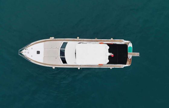 Motor yacht Fairline 2002 550hp