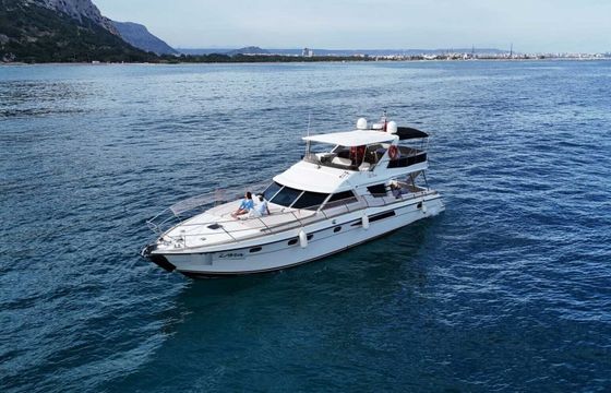 Motor yacht Fairline 2002 550hp