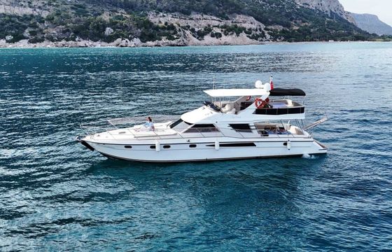 Motor yacht Fairline 2002 550hp