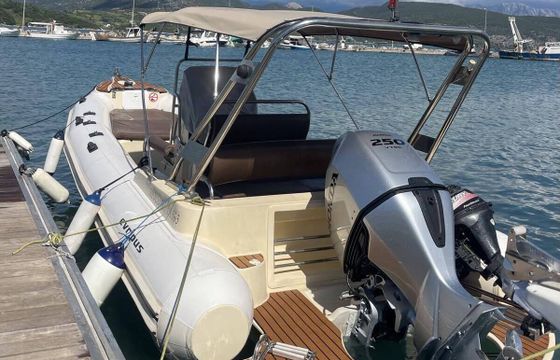 RIB EVRIPUS 7.45 250hp