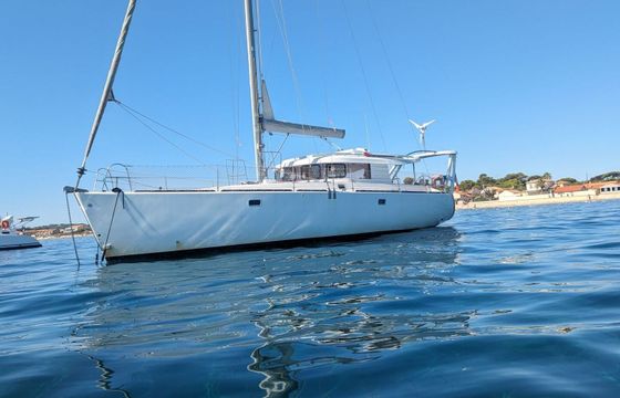 Sailboat dufour atoll 14m