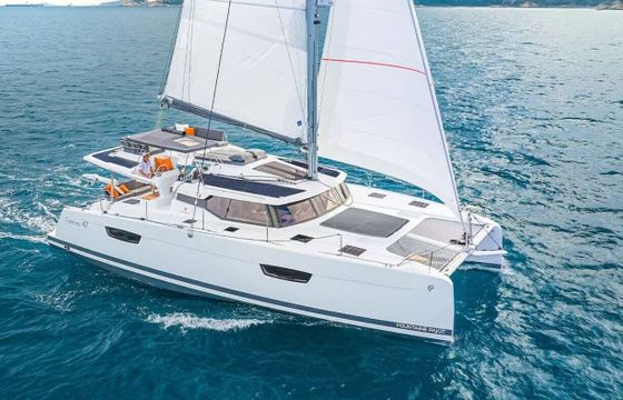 Catamaran FOUNTAINE PAJOT TANNA 47 14m
