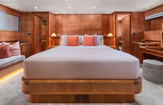 Motor yacht Leopard Arno Leopard 27 3000hp