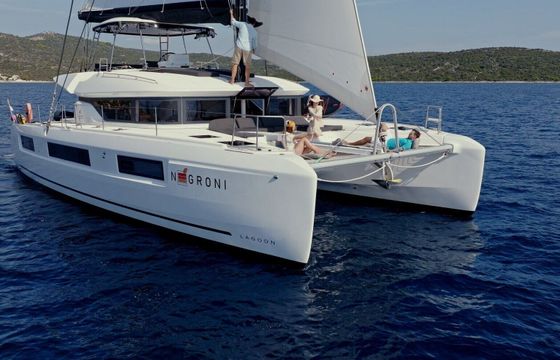 Catamaran Lagoon 51 15.24m