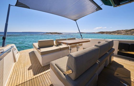 Motorboat Pardo 43 870hp