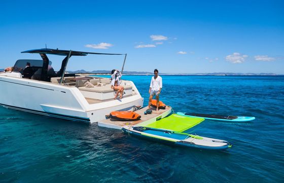 Motorboat Pardo 43 870hp