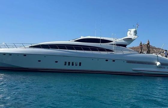 Motor yacht Mangusta 105 4800hp