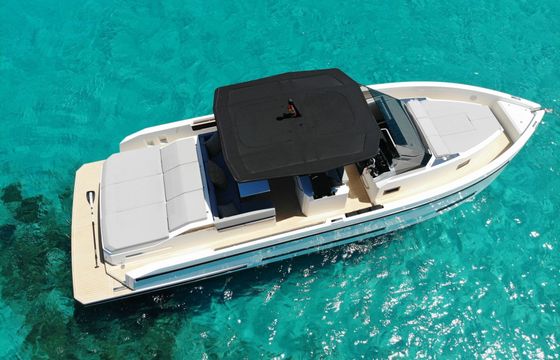 Motorboat De Antonio D36 600hp