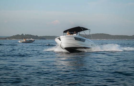 Motorboat PRUA  AL VENTO WA 7.0 250hp