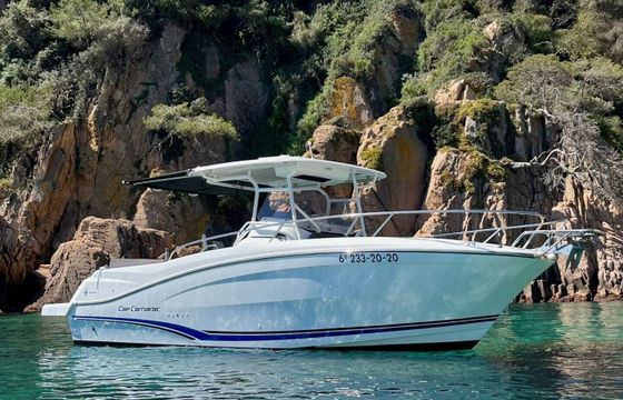 Motorboat Jeanneau CAP CAMARAT 9.0CC 400hp