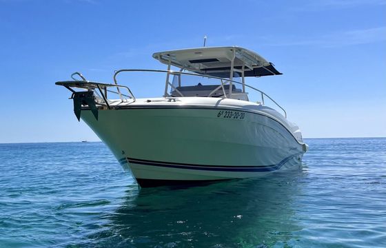 Motorboat Jeanneau CAP CAMARAT 9.0CC 400hp