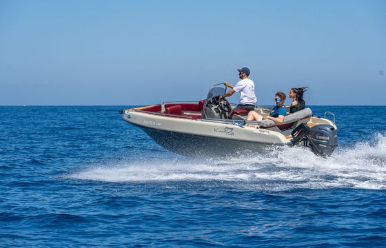 Boat without licence  kranitis kraft 2025 30hp