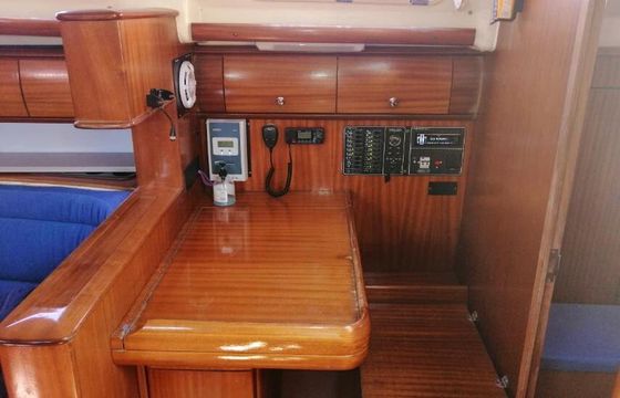 Sailboat Bavaria 44 13.95m