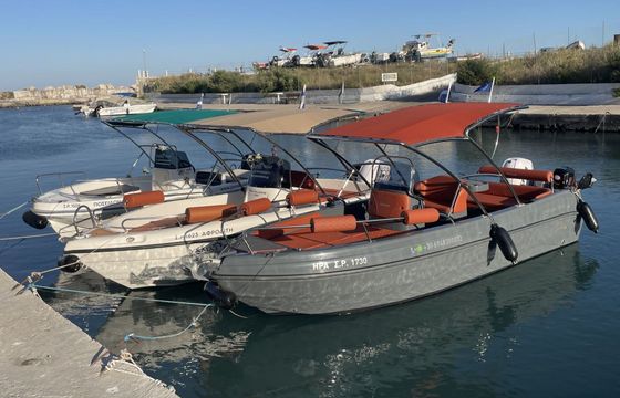 Motorboat KAREL ITHAKA 550 30hp