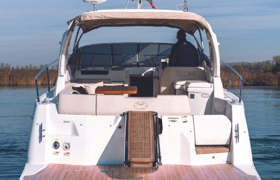 Motorboat Cranchi Z35 520hp