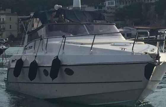 Motorboat Mano Marine Mano 32 500hp