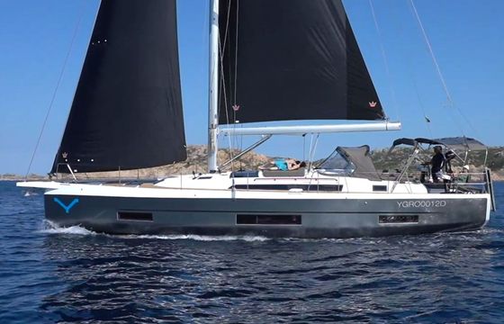 Sailboat Dufour 470 14.9m