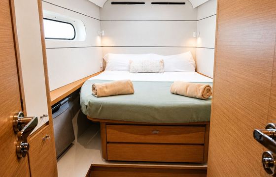 Catamaran Beneteau Excess 15 15m