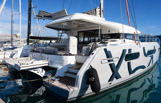 Catamaran Beneteau Excess 15 15m