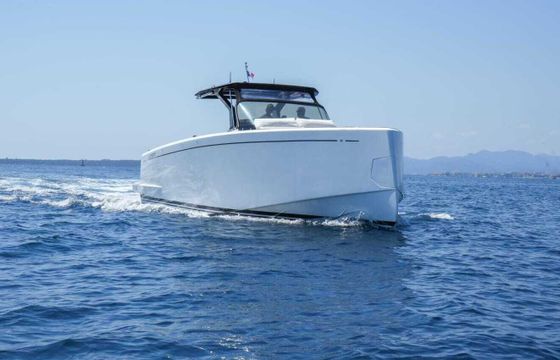 Motorboat Pardo 43 900hp