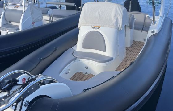 RIB Zodiac Medline 730 250hp