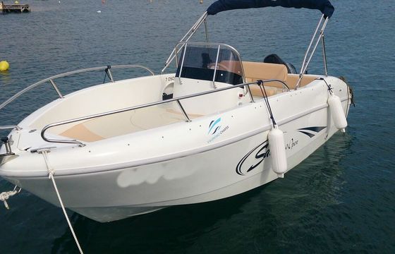 Motorboat Saver 550 Open 140hp
