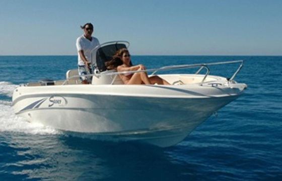 Motorboat Saver 550 Open 140hp