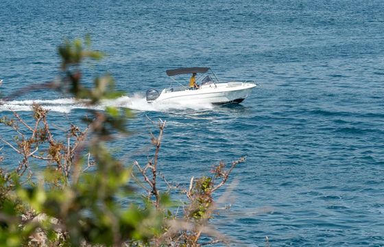 Motorboat Atlantic Marine Open 670 200hp