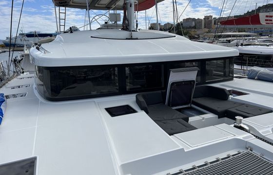 Catamaran Lagoon 52 F 16m