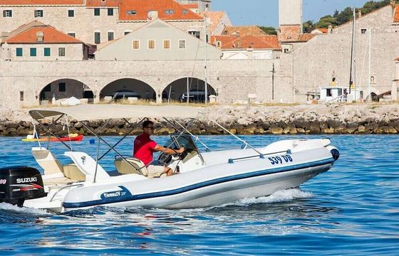 RIB MARLIN 20 TOP MODEL 200hp