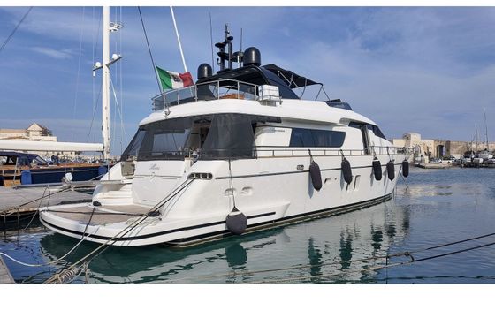 Motor yacht San Lorenzo SL 82 3600hp