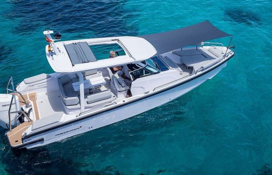 Motor yacht Axopar 29 Sun-top 350hp