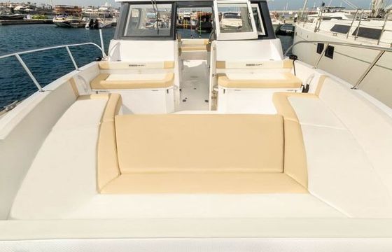 Motorboat Silver Craft 36 HT 600hp