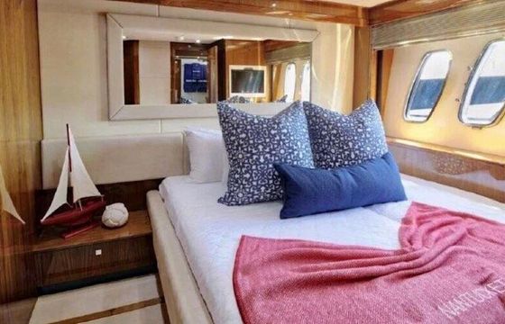 Motor yacht 2010 2010