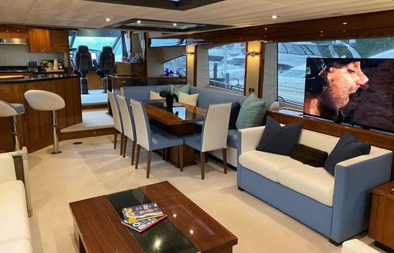 Motor yacht 2010 2010