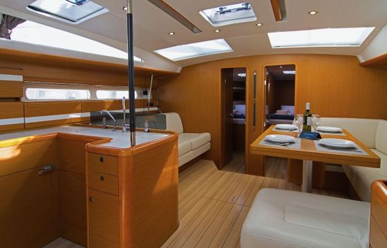 Sailboat JEANNEAU 53 16.06m