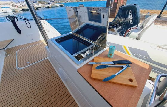 Catamaran FOUNTAINE PAJOT AURA 51-4 CABINS 15.5m
